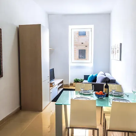 Stylish St.julians 2 Bedroom For Rent In The Centre With Terrace * Saint Julian's