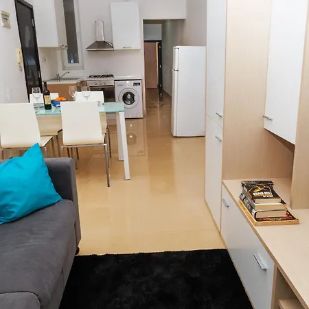 Apartment Stylish St.julians 2 Bedroom For Rent In The Centre With Terrace *